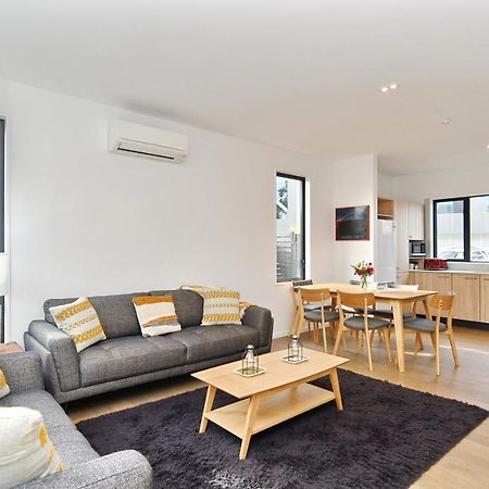 Salisbury Style - Modern City Apartment - Christchurch Holiday Homes ภายนอก รูปภาพ