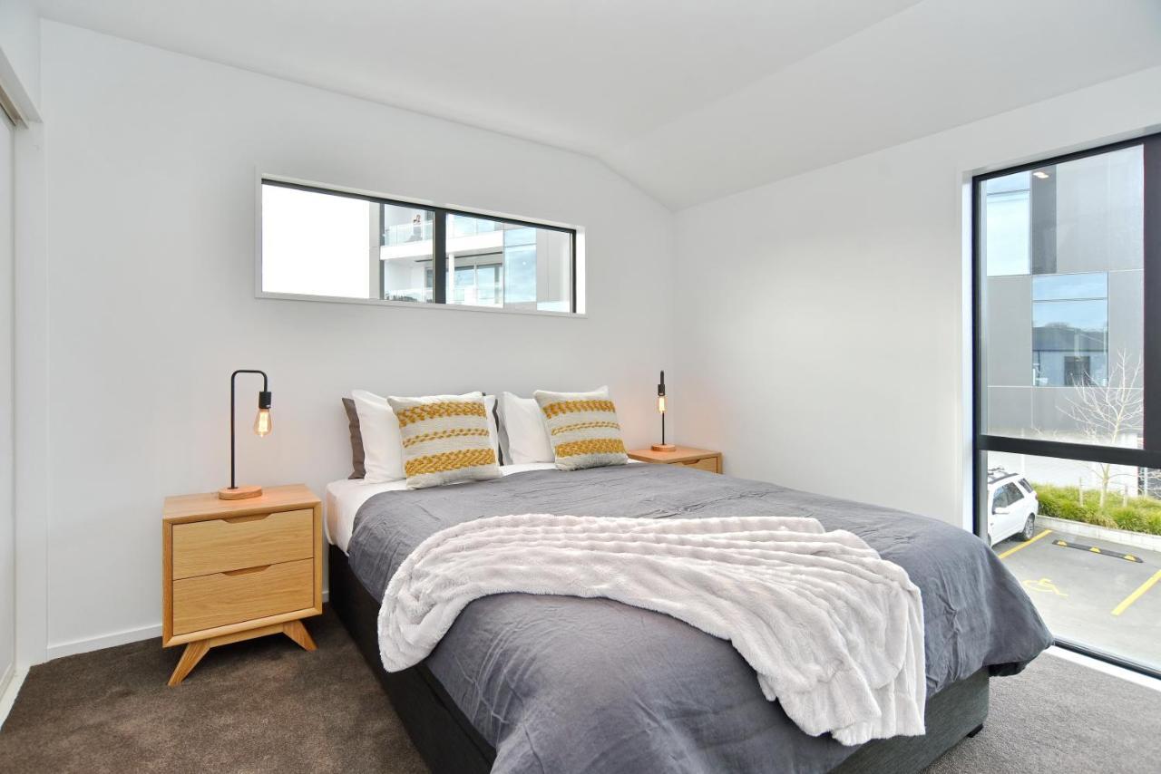 Salisbury Style - Modern City Apartment - Christchurch Holiday Homes ภายนอก รูปภาพ