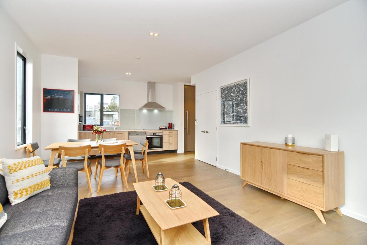 Salisbury Style - Modern City Apartment - Christchurch Holiday Homes ภายนอก รูปภาพ