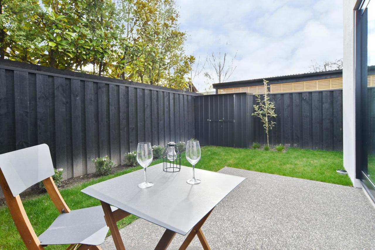 Salisbury Style - Modern City Apartment - Christchurch Holiday Homes ภายนอก รูปภาพ