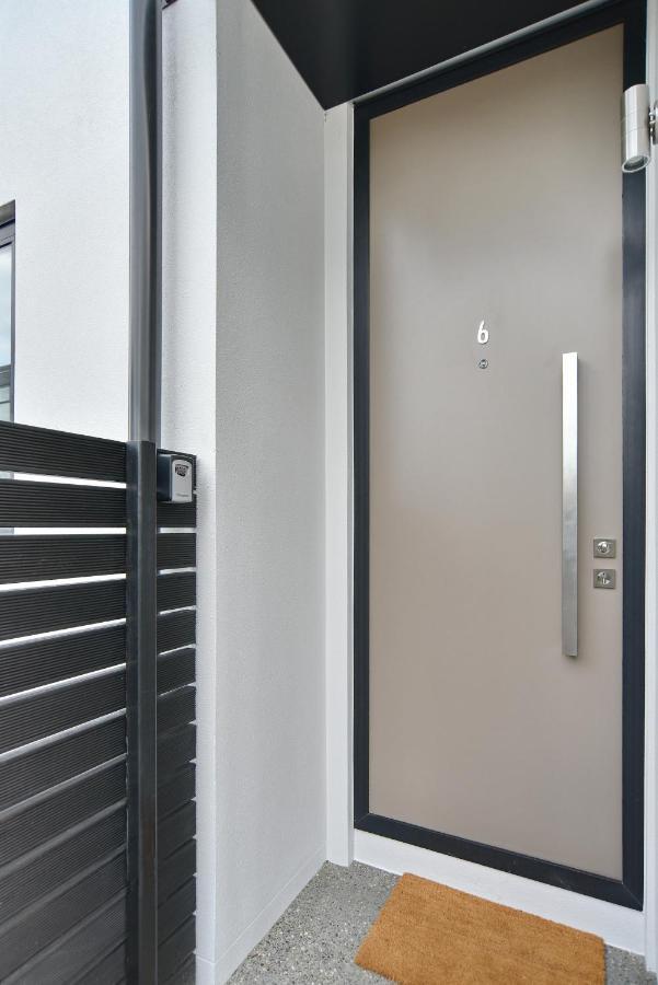 Salisbury Style - Modern City Apartment - Christchurch Holiday Homes ภายนอก รูปภาพ