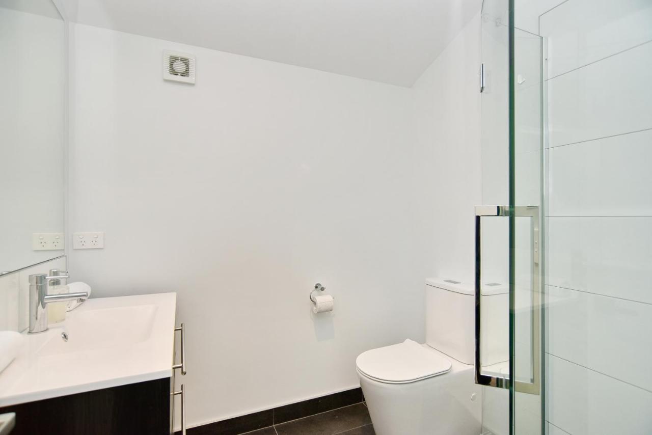 Salisbury Style - Modern City Apartment - Christchurch Holiday Homes ภายนอก รูปภาพ